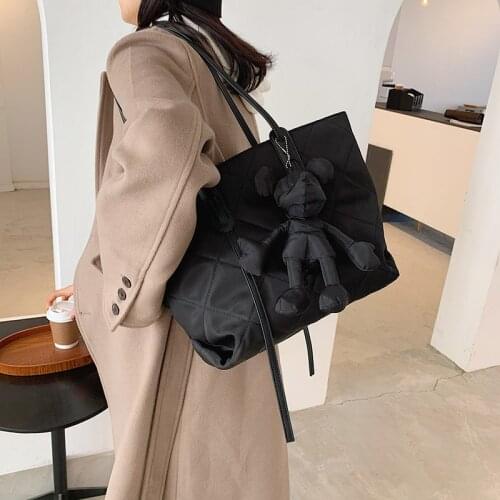 Disney Mickey Mouse new Lingge ladies fashion one-shoulder portable large-capacity school bag girls fashion shopping travel bag