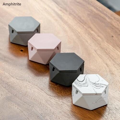 Metal Ashtray Home Furnishing Accessories Creative Marble Pattern Lid Filled Cement Ashtray Handheld Ashtray Boyfriend