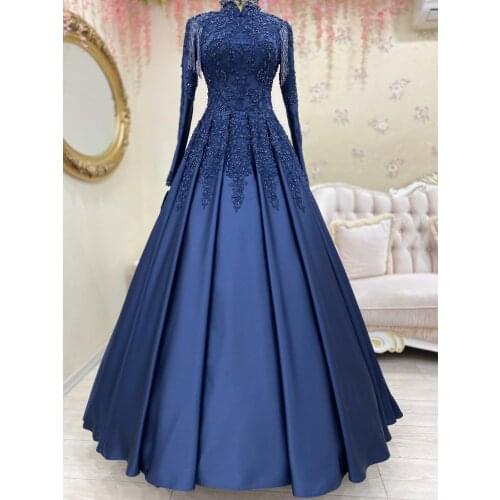 Elegant Long Sleeve Muslim Prom Dress 2021 Beaded Satin Saudi Arabic Islamic Evening Formal Party Ball Gowns with Cape