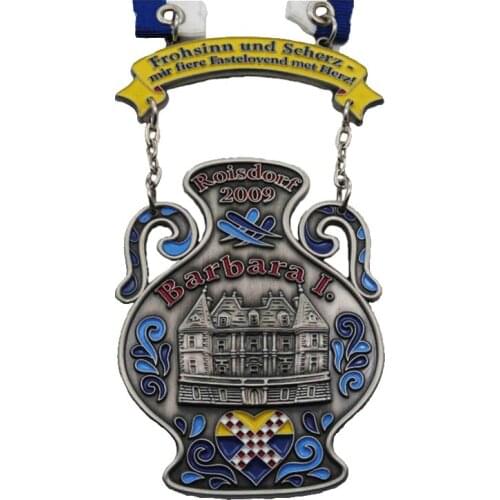 Factory no minimum order cheap custom award big medal wholesale low price zinc alloy medal