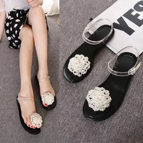 Women shoes 2019 new sweet pearl sandals female summer flat bottom toe pinch summer beaded beach womens sandals fashion