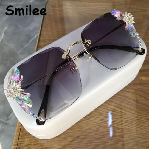 Rimless Rhinestone Sunglasses Women Luxury Shades Trending 2021 Summer Fashion Ladies Gradient Sun Glasses Butterfly Eyewear