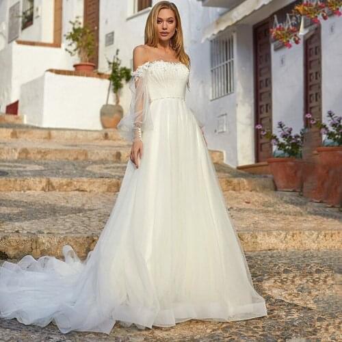 Robe de Mariee Ivory Vintage Wedding Dress Boho Bridal Dresses Lace 2021 Puff Long Sleeve Wedding Gowns Applique Beads Belt Boda