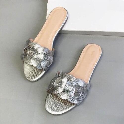 Women Slippers Flat Heel shoes Ladies Fashion Brand Slipper Female Womens Shoes Summer Beach Slip On Slides Flip Flops Sandals