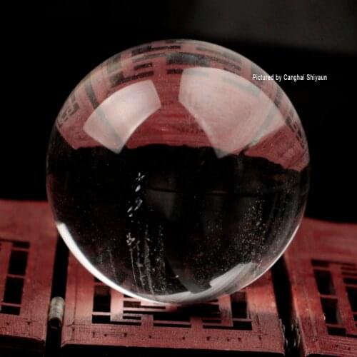 Natural White Crystal Ball with Chinese Certification as Birthday Presents and Gift Raw Stone shaped