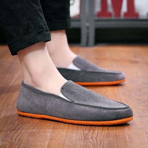 RYAMAG Men's Slip-ons