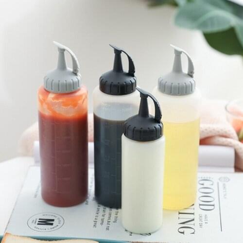 Sauce Vinegar Oil Ketchup Gravy Cruet Kitchen Accessories Gravy Boat Plastic Condiment Dispenser Squeeze Bottle