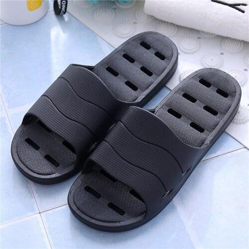 Woman Man Shower Room Slipper Non-Slip Hotel Soft Thick Bottom Cool Slippers Flip Flops Summer Drying Bathroom Hole Beach Shoes