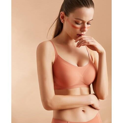 Jelly strips gather seamlessly without steel ring underwear