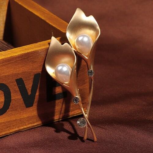 Women Crystal Rhinestones Beautiful Tulip Shape Trendy Clothing Accessories Brooches Pin Party Dress Broach Gift Jewelry