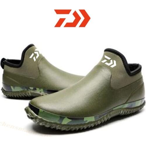 2020 DAIWA Men and Women Fishing Waterproof Shoes Outdoor Sports Climbing Non-slip Rubber Low Rain Boots Garden Work Rain Boots