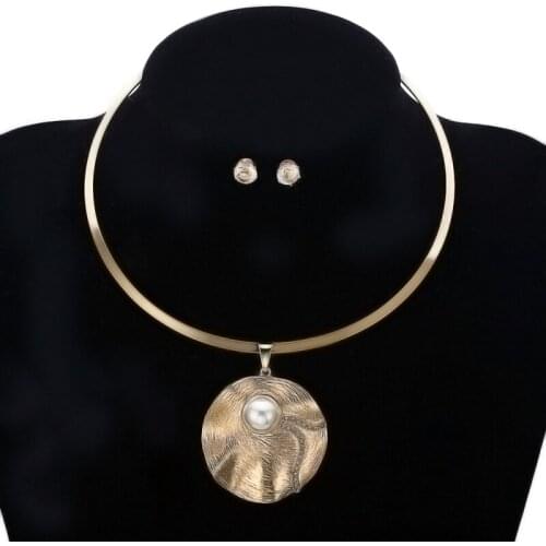 Jewelry Women Sets Ginkgo Leaves Imitation Pearls Pendants Choker Rhinestone Stud Earrings Necklace Sets for Women 2021 Trend