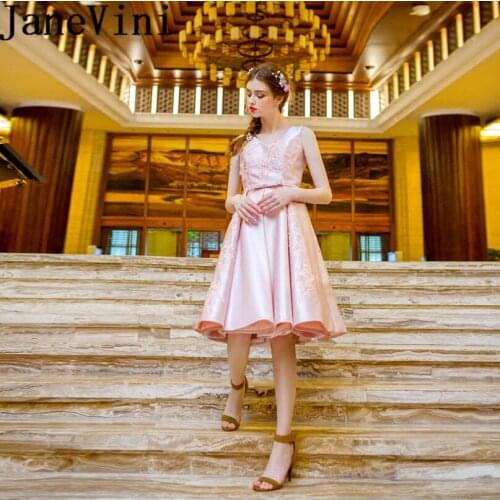 JaneVini Elegant Pink Short Bridesmaid Dresses For Weddings V Neck Lace Appliques Pearls Satin Knee Length Maid of Honor Gowns