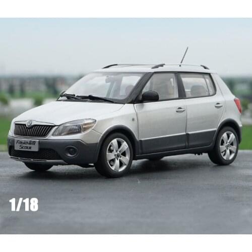 1/18 sacle NEW Fabia scout alloy car model diecast metal vehicle toy collection adult souvenir kids children gift display show