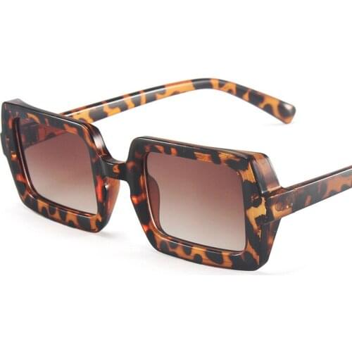 New Trend Small Frame Square Woman Sunglasses Men Luxury Fashion Brand Design Sun Glasses Classic Retro Plastic Eyewear Uv400