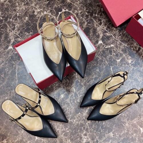 2021 New Brand Womens Shoes Pointed Toe Sandals For Woman Genuine Leather Low Heels Shoes Rivets Sandals High Quality Shoes