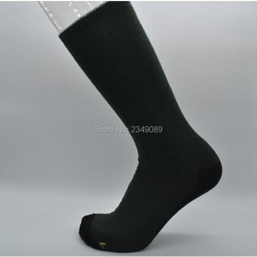 1 Pair Winter the whole Merino Wool Terry Thickening Amy green Heavy Sking socks Mens socks