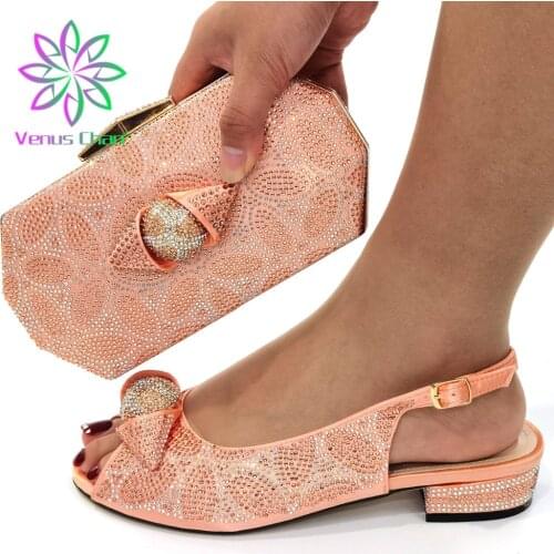 2021 Summer Newest Italian Design Sweet Shaped Narrow Band Style Low Heels Party Wedding Women Shoes and Bag Set in Peach Color