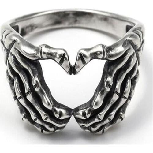 Retro Skull Hand Heart-shaped Ring for Men Women Punk Silver Color Unusual Ring Creative Jewelry Gifts