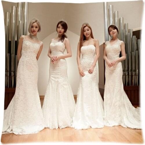 Soft Polyester Cushion Cover Girls Day Decorative Pillowcase Modern Home Decor Customized Sofa Throw Pillow Cover 45x45cm