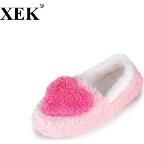 XEK Cute Love Women Slippers Indoor Home Floor Ball Slippers Winter Warm Shoes Ladies Animaux Pantufas For Bedroom ST218