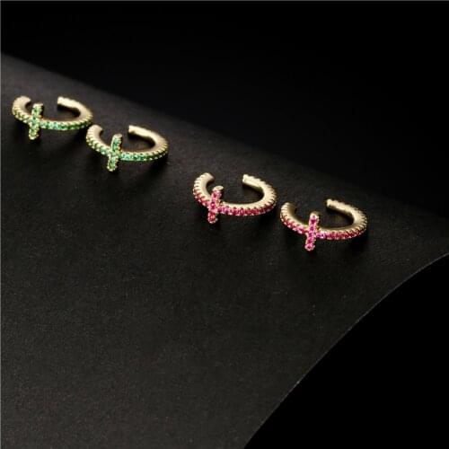 Fashion Inlaid Green Zircon Dainty Cross Clip On Earrings For Women No Piercing Fake Cartilage Earring Jewelry 2021