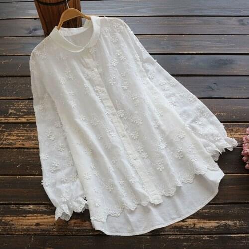 Flower Embroidery White Women Shirts Summer New 2021 Turn-Down Collar Long-Sleeved Loose Casual Female Outwear Tops