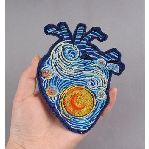 Pulaqi Heart Patch Mountain Traving Patches For Clothing Explore Natural Rivers Embroidered Badge Iron On Patches On Clothes DIY