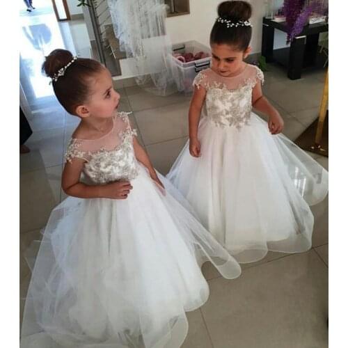 Cute Flower Girls Dresses Sheer O Neck Short Sleeve Beading Kids Teens Pageant Gowns Birthday Party Dress For Wedding