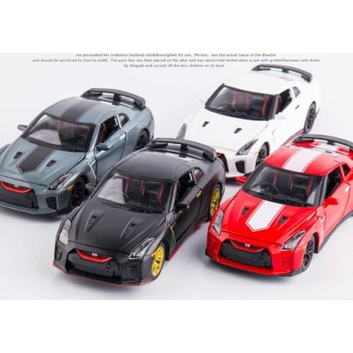 Hot scale 1:32 JAPAN super sport car metal model with light and sound Nissans GTR R35 diecast pull back vehicle toy collection