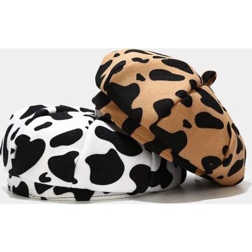 New Hat Female New Retro Woolen Cow Beret Painter Hat Korean Version Outdoor Autumn Winter Warm Newsboy Hat