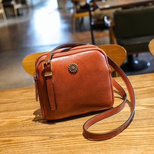 Retro Solid Color PU Leather Women Messenger Bag Small Square Female Shoulder Bag Double Zipper Clutches Luxury Designer Handbag