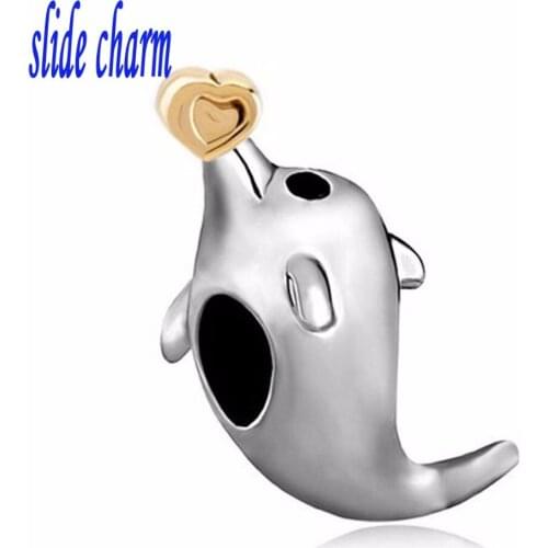 Slide charm Free shipping en Cute Dolphin Holding Heart Charm Bracelet Love Charm Beads fit Pandora bracelet