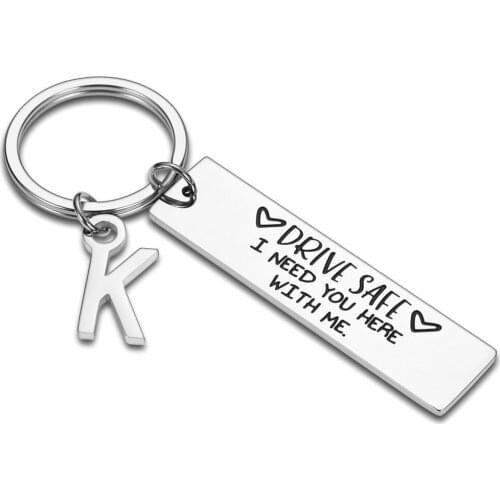 I Love You Initials Keychain Couples Key Chain Drive Safe Lettering A-Z Keyrings Husband Boyfriend Birthday Gift Car Key Chains