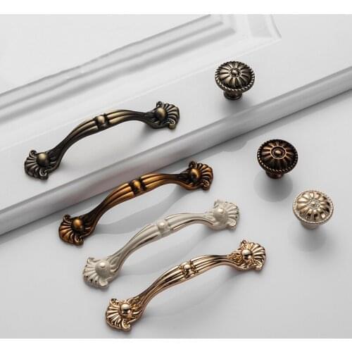 2 PCS Antique Door Handles Drawer Handles Doorknob Kitchen Cabinet Knobs and Handles European Furniture Hardware Ivory White