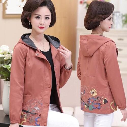 2021 Spring Autumn Middle-aged womens Fashion Jacket New Large Size 5XL Embroidered Coat Mothers Hooded Zipper Outerwear C619