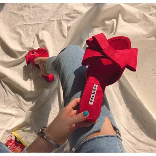 Silk butterfly one band flat women slippers indoor outdoor 2020 new summer Europe USA web celebrity all-match female sandal shoe