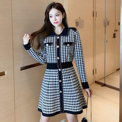 2021 Autumn Women Knit Short Dress Plaid Turn Down Collar Slim Button Decoration Vestidos