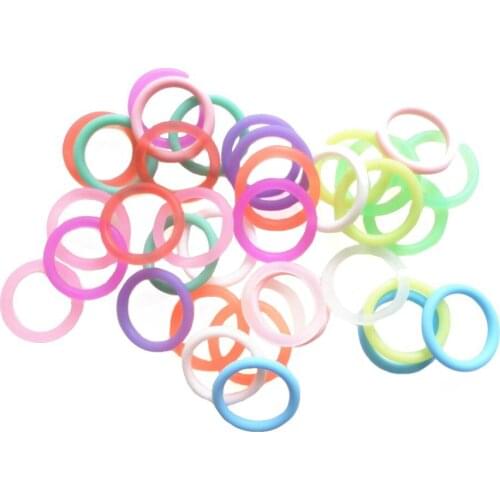 Sutoyuen 200 pcs BPA Free Silicone O Ring Baby Pacifier Clips Chain Holder Transparent Napkin Adapter Dummy MAM O Rings 14 Color