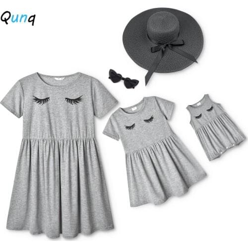 Qunq Mommy and Me Dress 2021 New Summer O-neck Dresses for Woman Kids Baby Girl Romper Eyelash Print Familly Matching Clothes