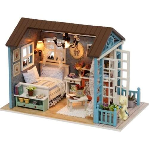 American Style Wooden Toys for Children Classical House DIY Mini Dollhouse Toys with LED Light Handmade Doll House Furniture Kit