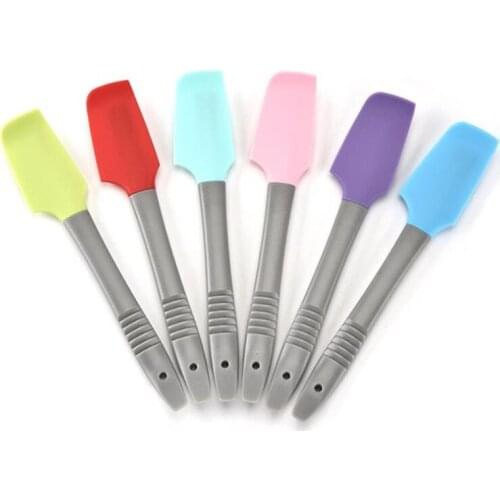 Multifunctional Creative Silicone Scraper Home Scraper Elbow Silicone Cream Scraper Hanging Tail Pastry Tools F20174019