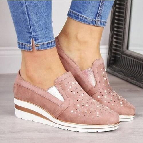 Cow Suede Bling Autumn Shoes Woman Hot Wedges Shoes For Women Fashion Slip-On Round Toe Casual Flat Shoes Comfortable Flats New