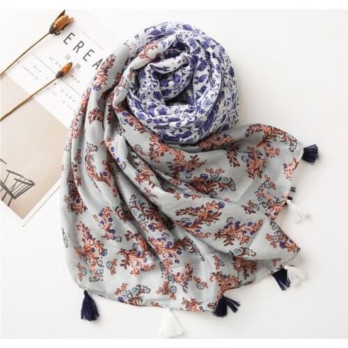 2021 Newest Vintage Floral Printed Pattern Cotton Tassel Scarf Shawls Wraps Hijabs Scarf