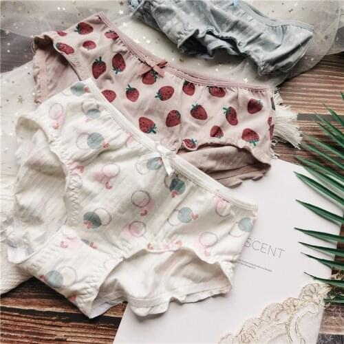 Girl Lovely Strawberry Underwear For Women Low Waist Cotton Corset Lace Sexy Lingerie Seamless Transparent Chiffons Cute Panties