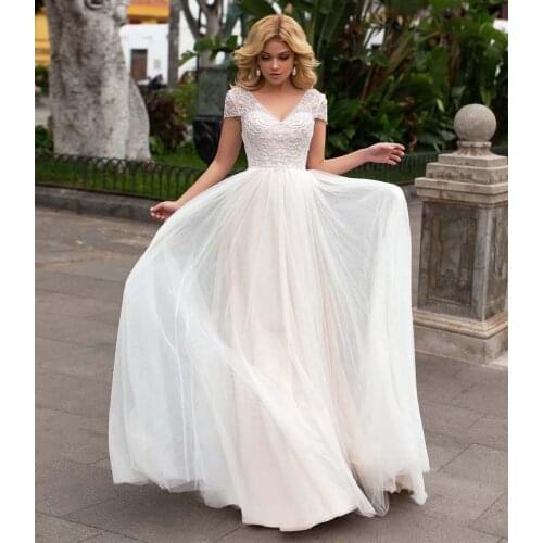 Elegant Backless Lace Princess A Line Wedding Dress 2021 Crystal Appliques Beaded Flowers Vintage Bridal Gowns Vestige De Noiva