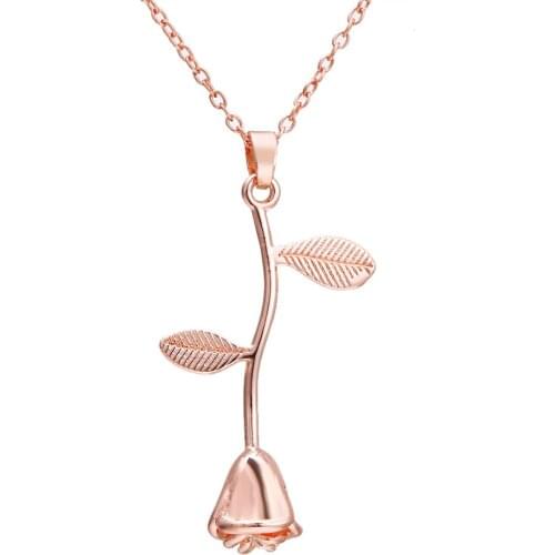 Bettyue Fashion Ingenious Rose Appearance Pendant Female Charming Dress-up Three Color Choice In Banquet Gift Cute Jewelry