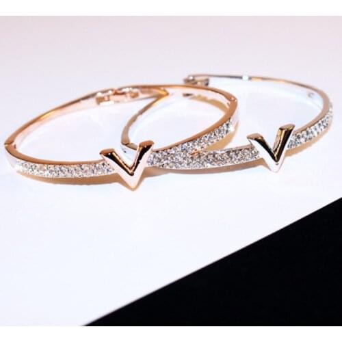 Trendy Letter V Shell Cuff Bangle Bracelets for Women Wide Wristband Open Bracelets V Shape Design for Men Bangle Gifts