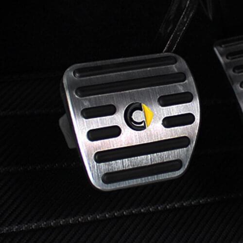 2Pcs throttle pedal anti-skid aluminum brake pedal pad For new 2015-2018 Smart 453 Forfour Fortwo Car parts styling Accessories