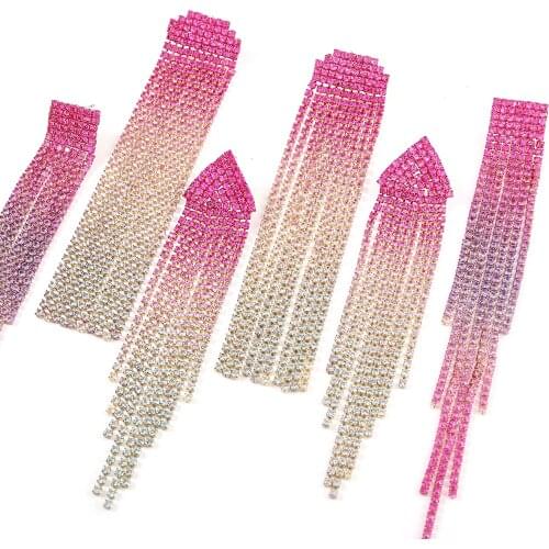 2021 New Metal Rhinestone Gradient Tassel Earrings Womens Creative Popular Dangle Earrings Party Accessories